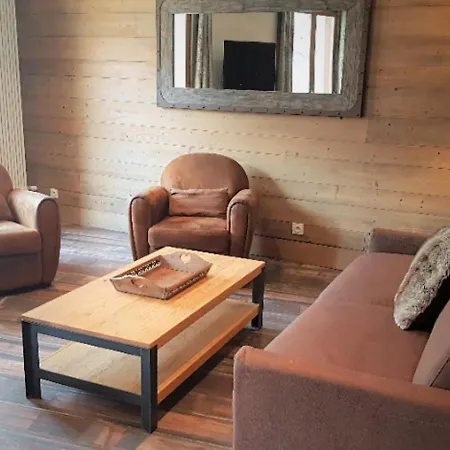 Apartment 4 Pieces Pour 8/9 Personnes, Expose Sud, Au Centre De Valloire, Proche Telecabine Et Loisirs - Fr-1-263-216 *